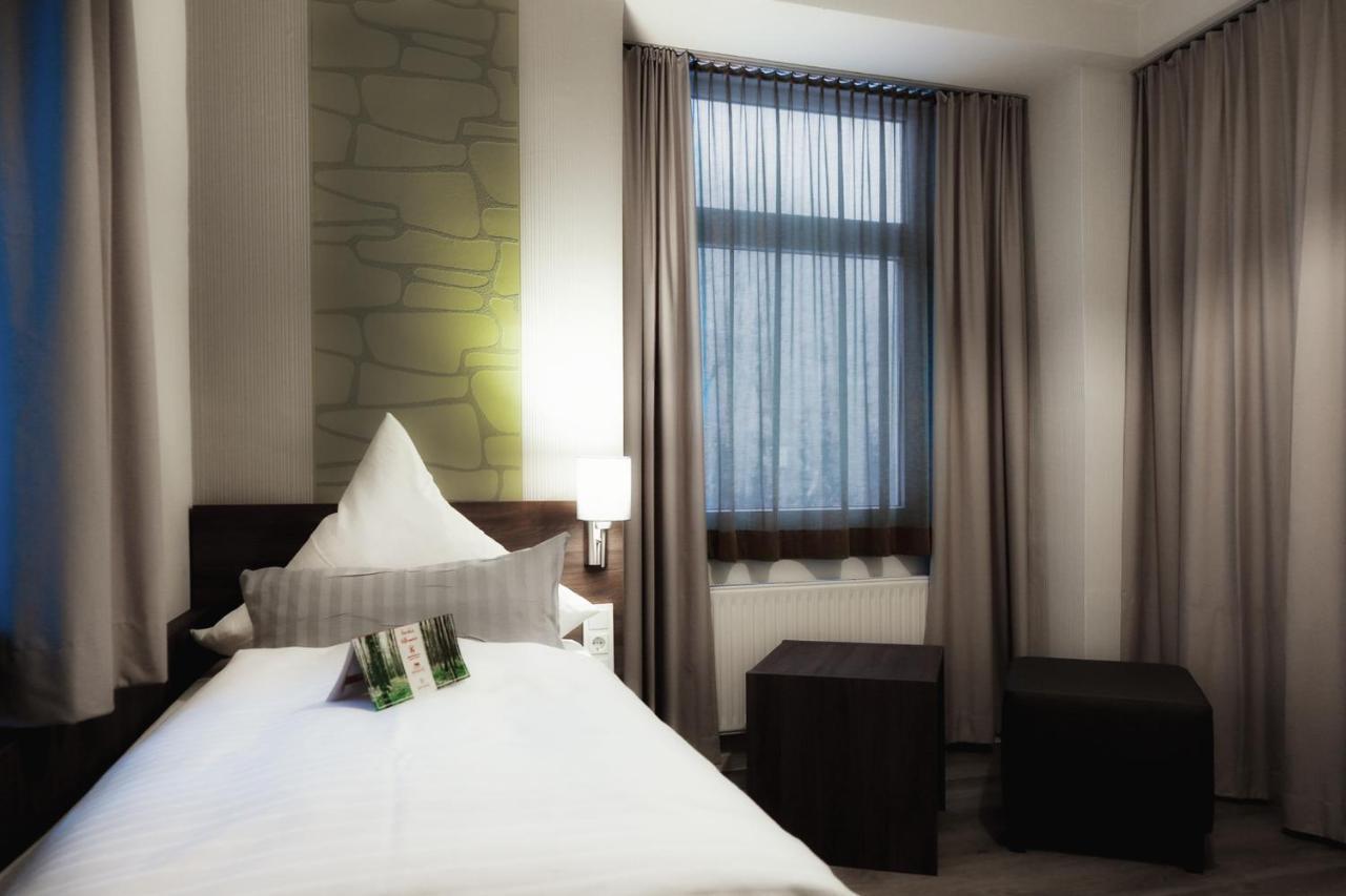 Konsumhotel Am Park 奥伯霍夫 外观 照片