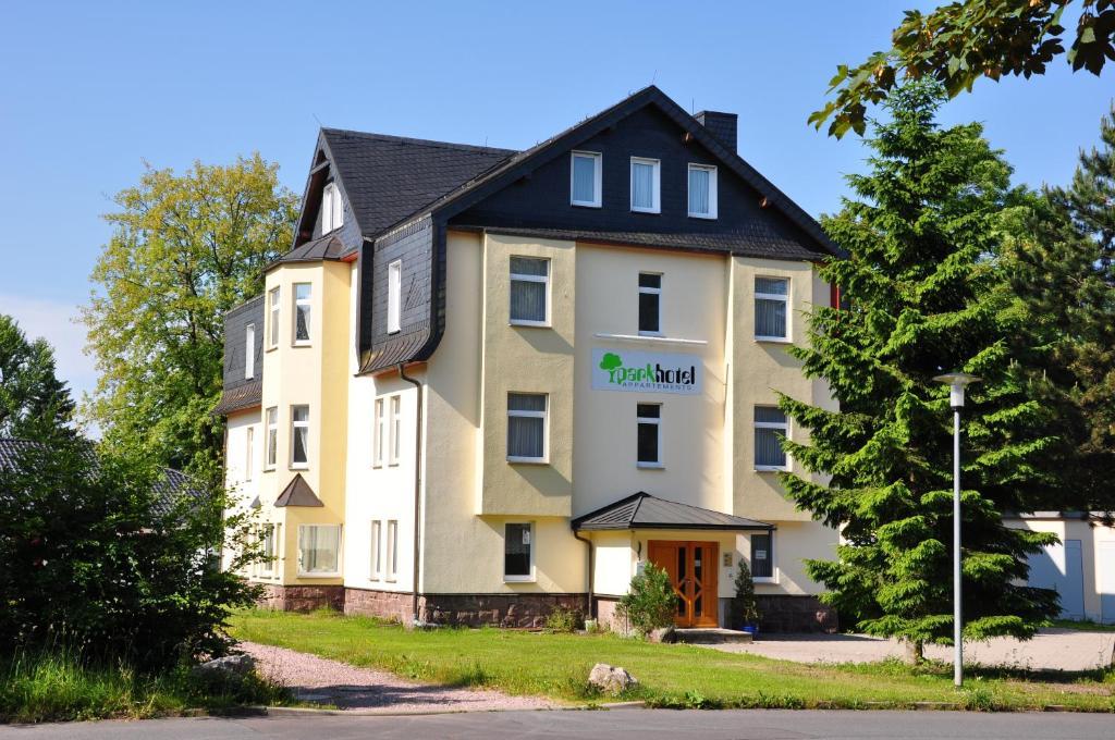 Konsumhotel Am Park 奥伯霍夫 外观 照片